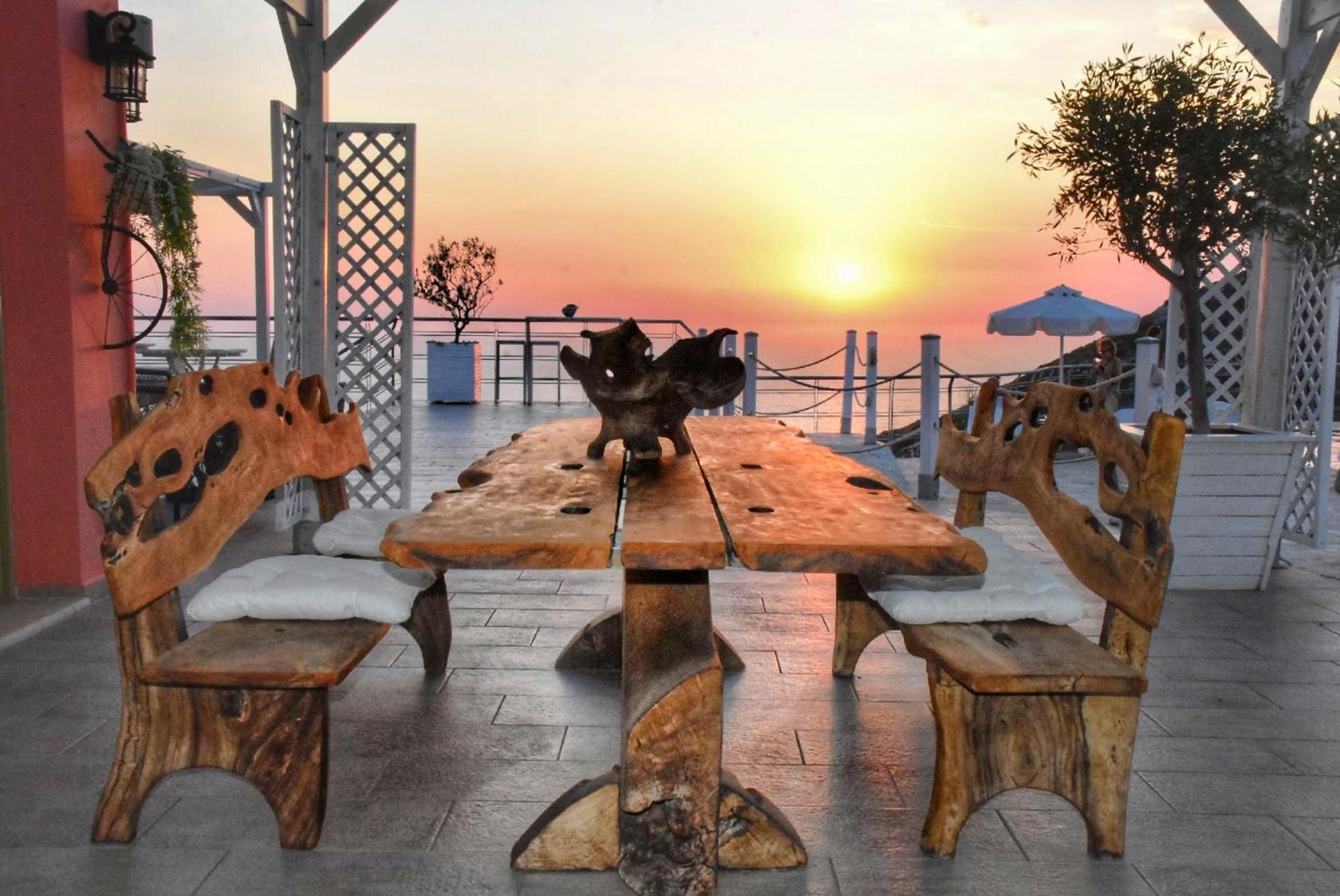 Petani Bay Hotel - Adults Only Vóvikes 외부 사진