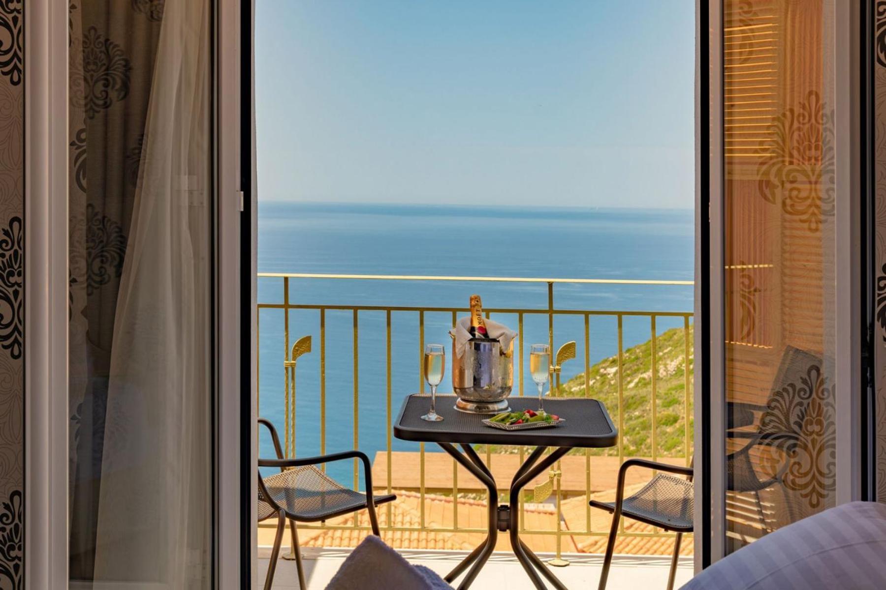 Petani Bay Hotel - Adults Only Vóvikes 외부 사진